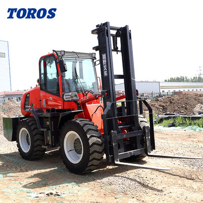 ποιότητας  Enclosed Cab Rough Terrain Forklift Outdoor 5000 Lb All Terrain Forklift εργοστάσιο